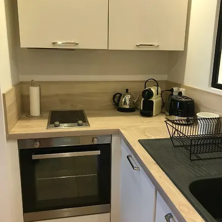 Lamaiounada Apartman